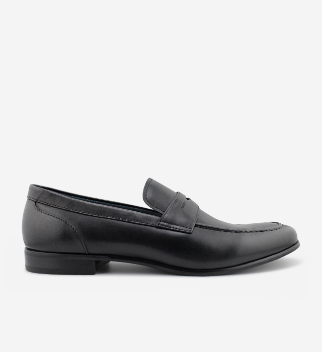 Davis penny loafer in Black