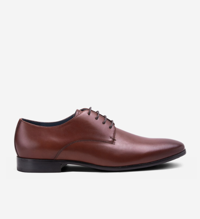 Fairfax lace-up in Chestnut