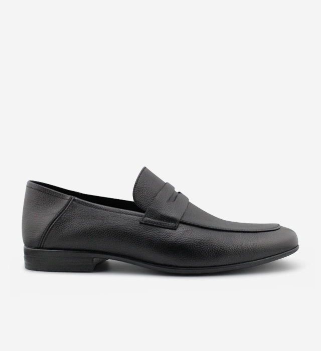 Sawyer penny loafer in Black