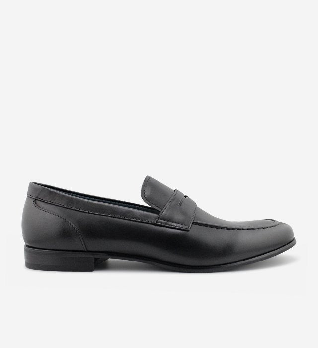 Davis penny loafer in Black